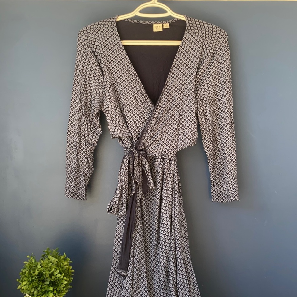 Gap Maternity Dress Size M